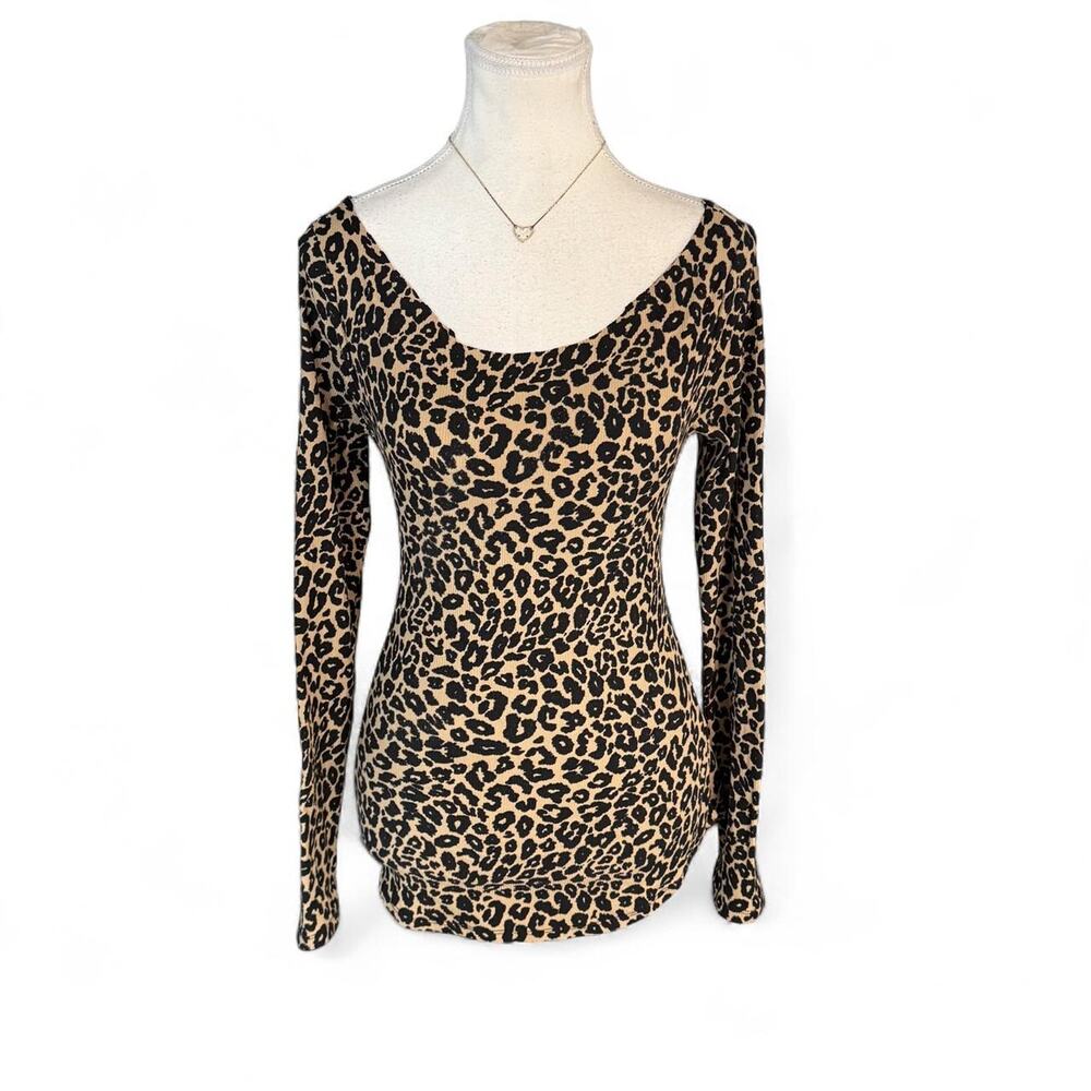 Y2K grunge Leopard print long sleeve top in a M full length off the shoulder top